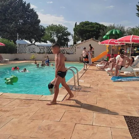 Camping Mobil 32m² Avec Terrasse Pour 4 Personnes A - Api-1-52-404 Anduze